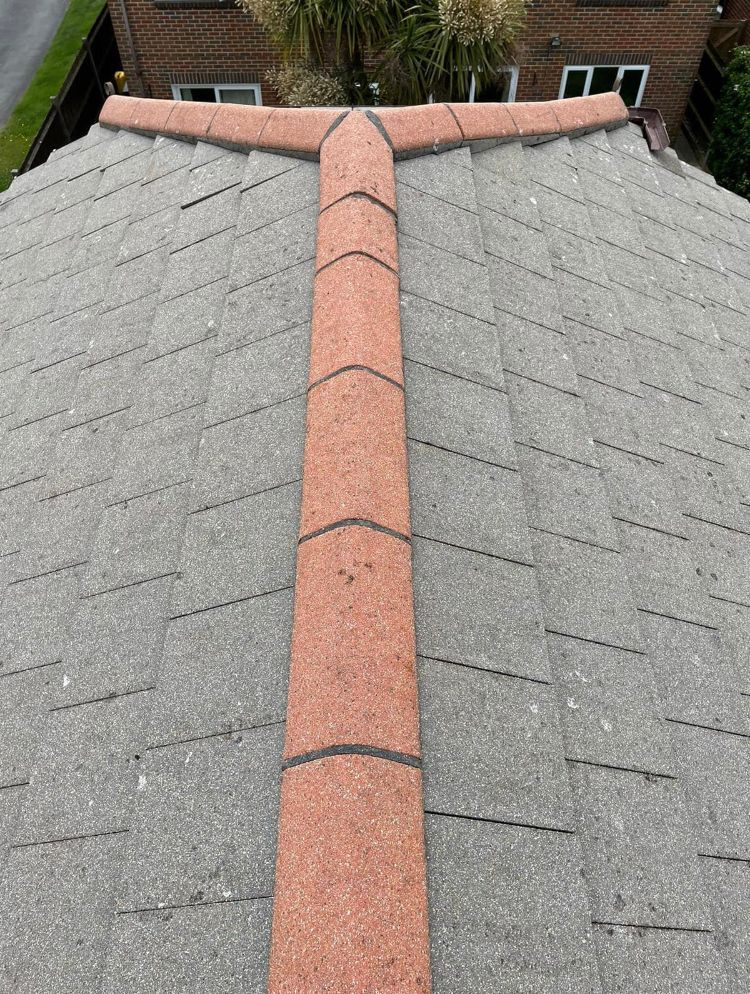 Roof Cleaning Soton after